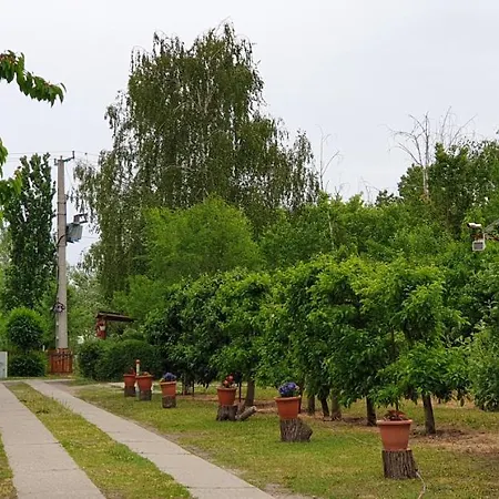 Dobo Tanya Vakantieboerderij Roszke